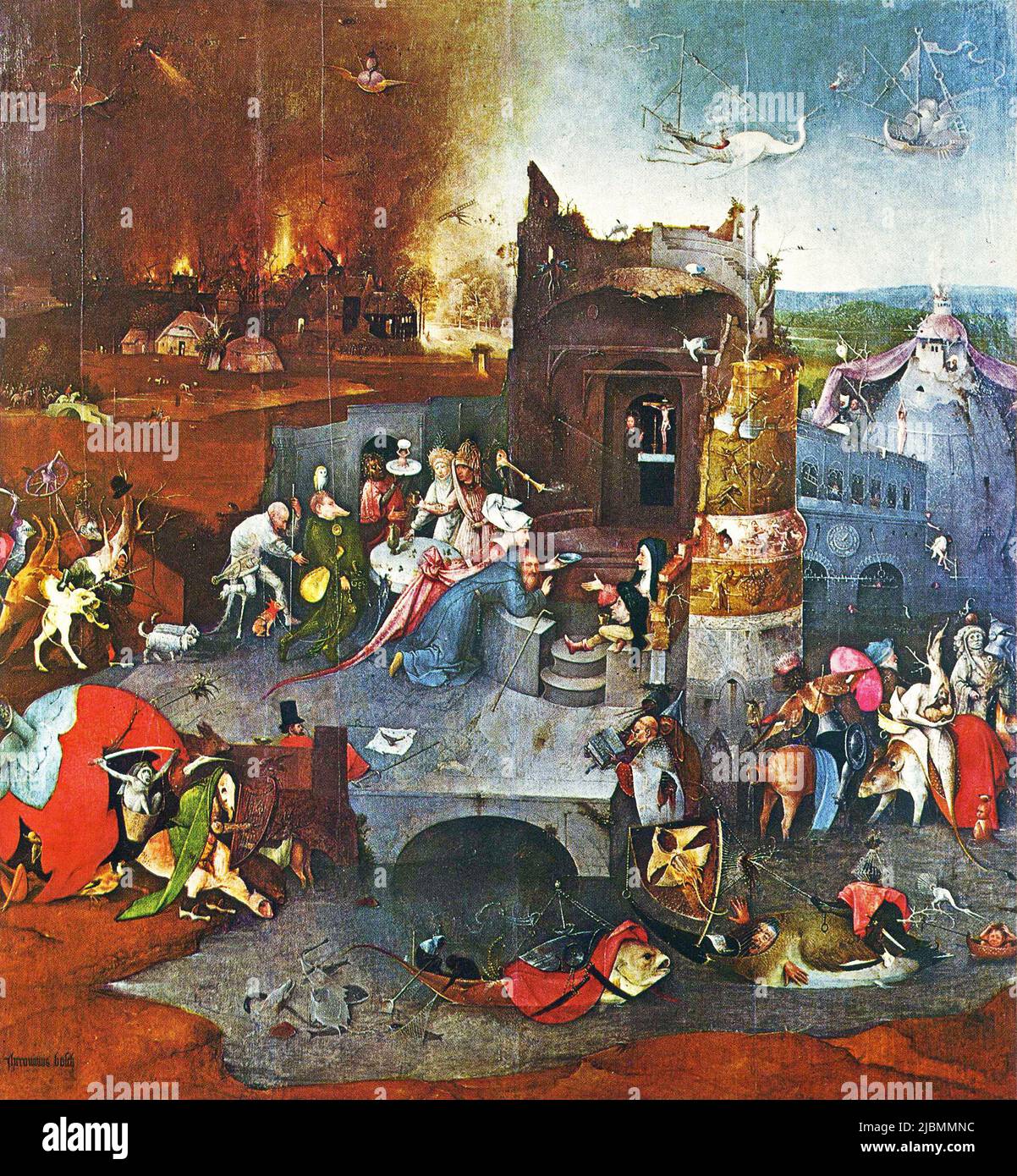 'La Tentación de San Antonio', panel central del tríptico de Hieronymus Bosch. Lisboa, Museu Nacional de Arte Antiga. Foto de stock