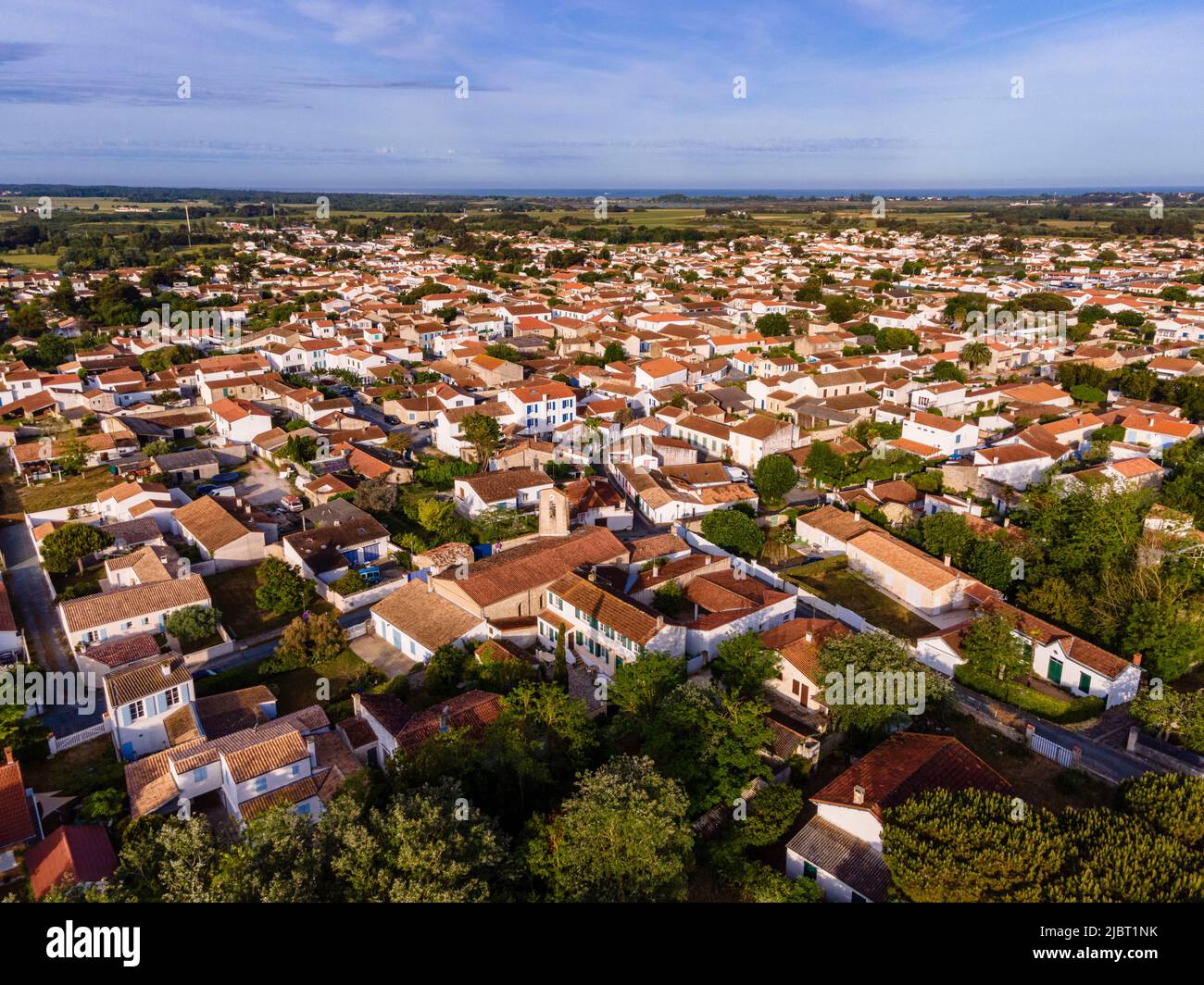 Francia, Charente Maritime, ile d'Oleron, Isla de Oleron, La Bree les Bains (vista aérea) Foto de stock