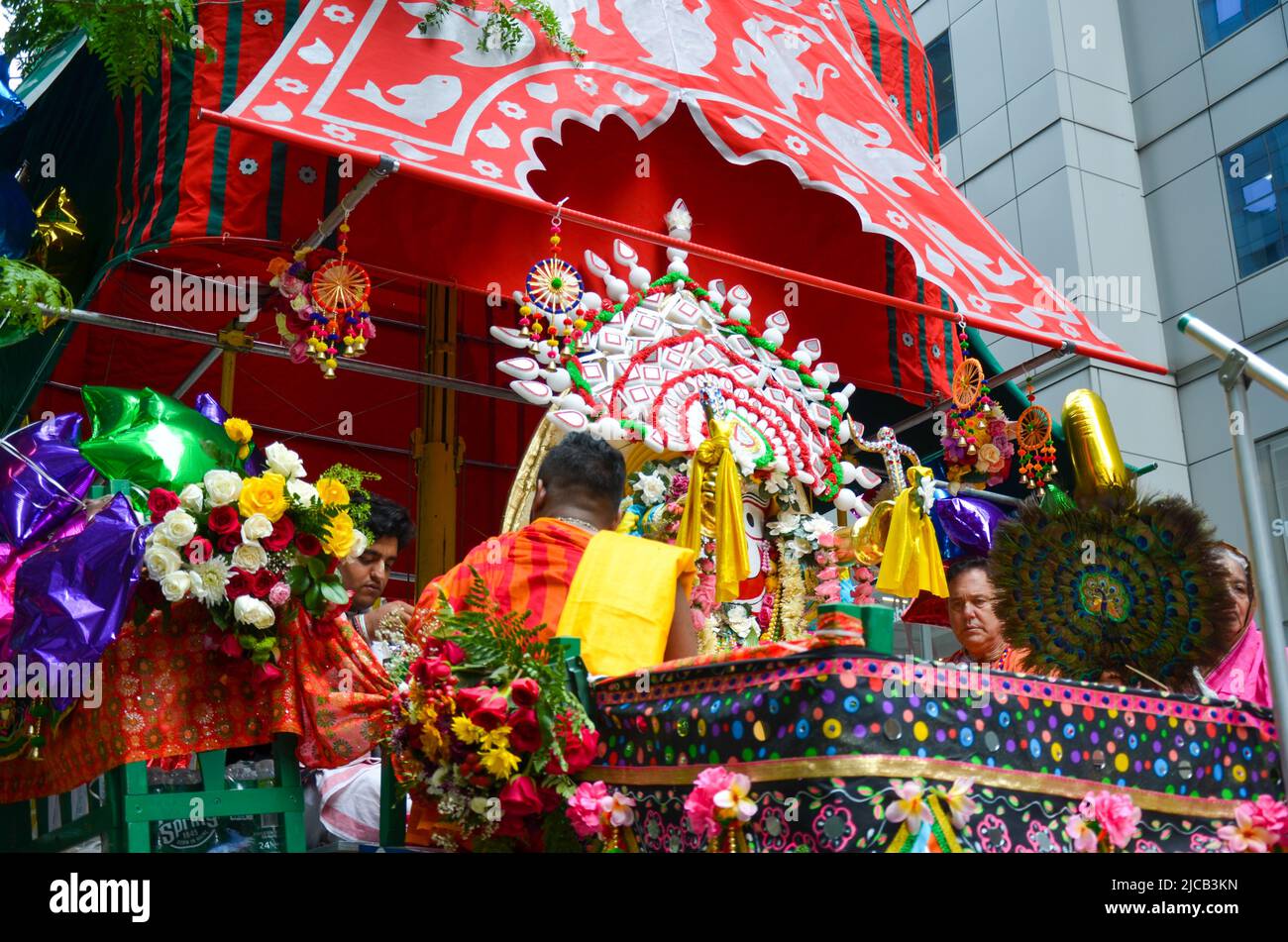 Seguidores Hare Krishna Na Rua Imagem Editorial - Imagem de internacional,  grupo: 229121160