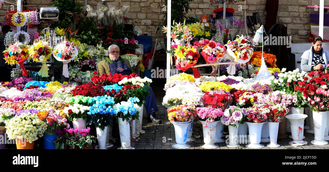 Vendedores de flores en Üsküdar, Estambul, Turquía. Foto de stock