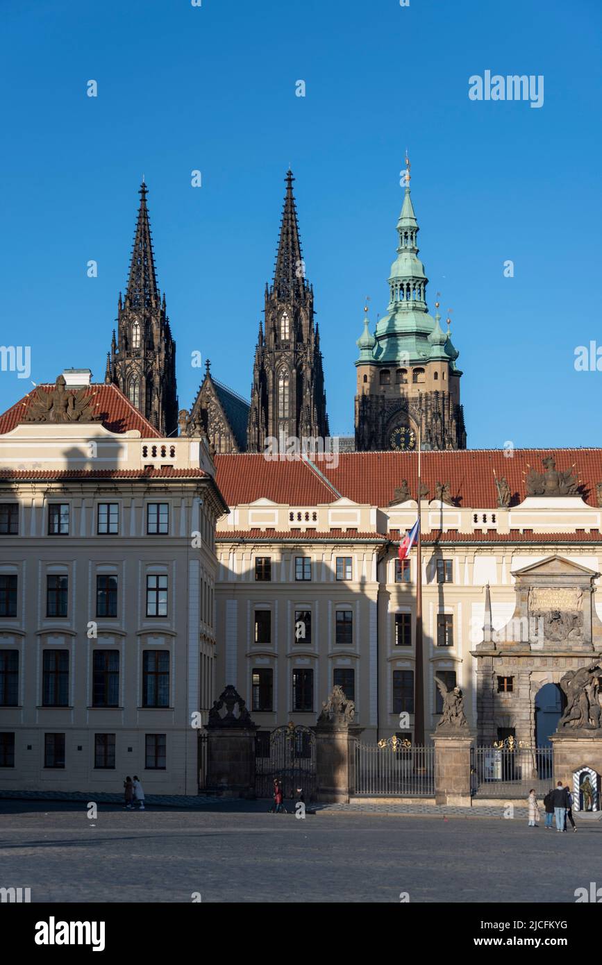 Castillo de Praga, Catedral de San Vito, Hradcany, Praga, República Checa Foto de stock