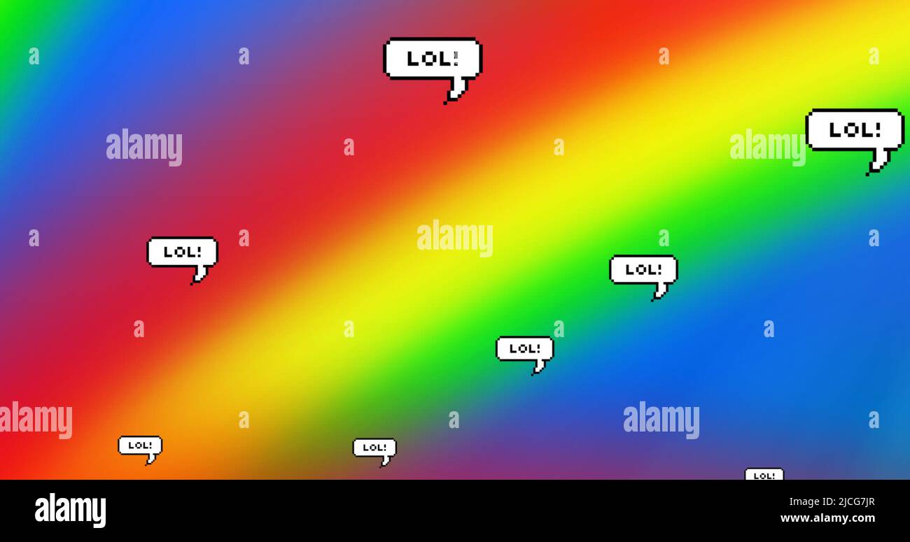 Imagen digital de múltiples burbujas de voz con texto lol flotando sobre fondo arco iris Foto de stock