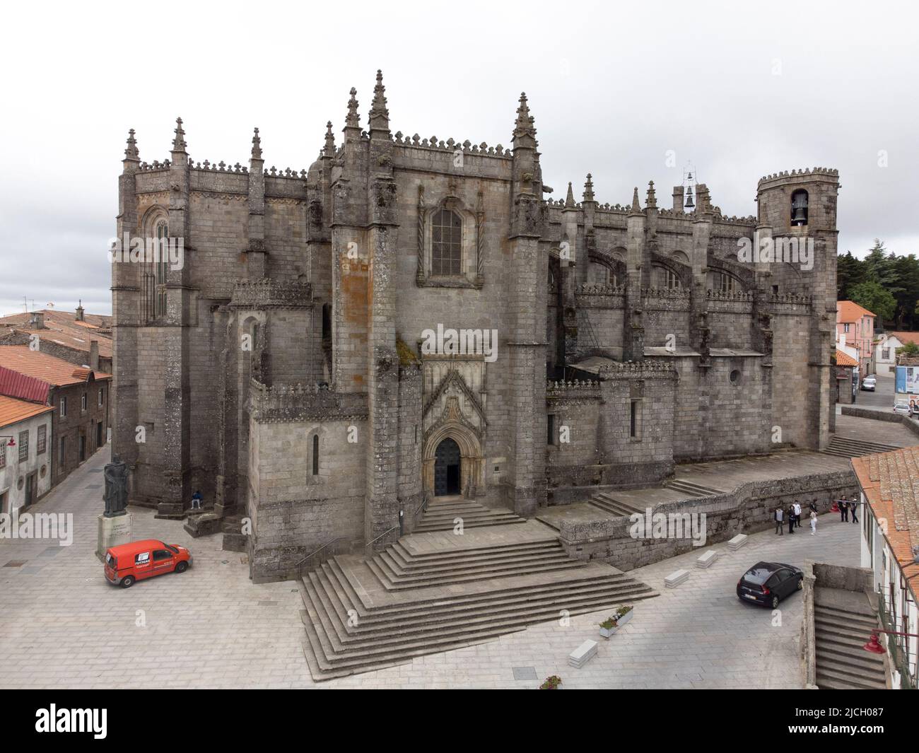 Vista aérea de la Catedral de Guarda - Sé Catedral da Guarda, Portugal, Europa Foto de stock
