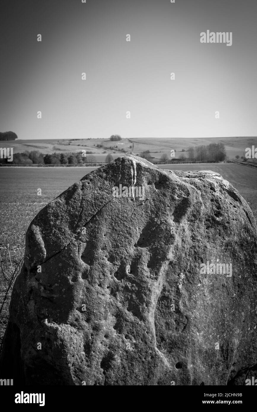 The Fiddlers Hill piedra de pie cerca de Hackpen Hill, Wiltshire, Reino Unido Foto de stock