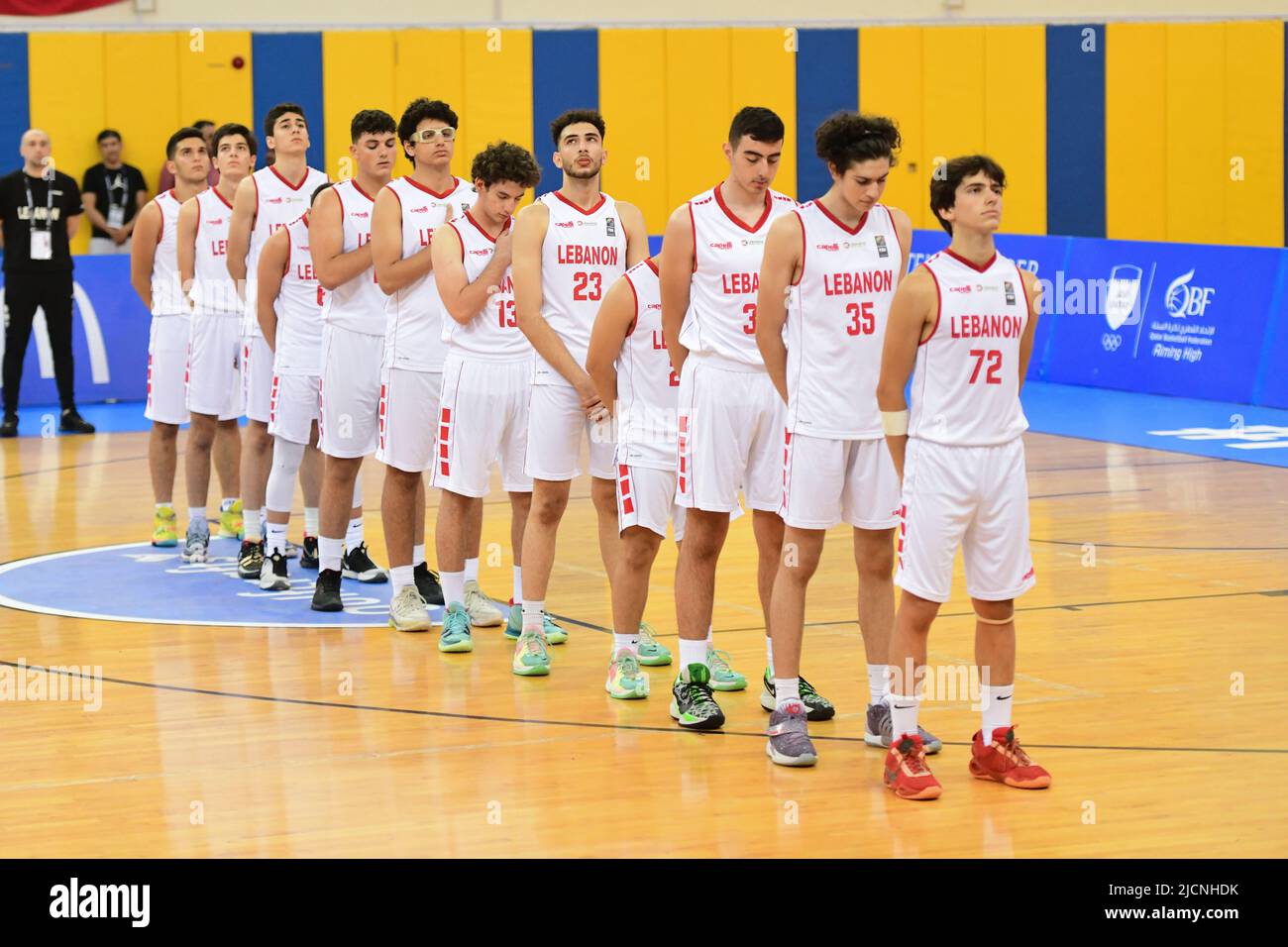 Doha, Qatar. 14th de junio de 2022. El equipo de baloncesto de Líbano  durante el partido del Campeonato Asiático FIBA U16 de 2022 entre Irán y  Líbano en el Salón Multipropósito Deportivo