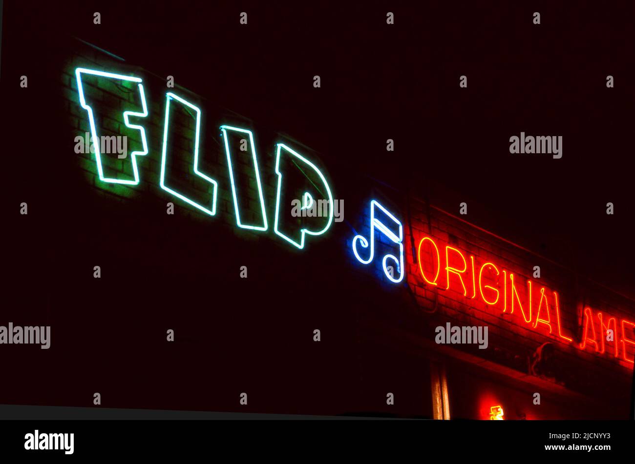 Flip, señal Neon, Melrose Ave., Los Angeles, CA Foto de stock