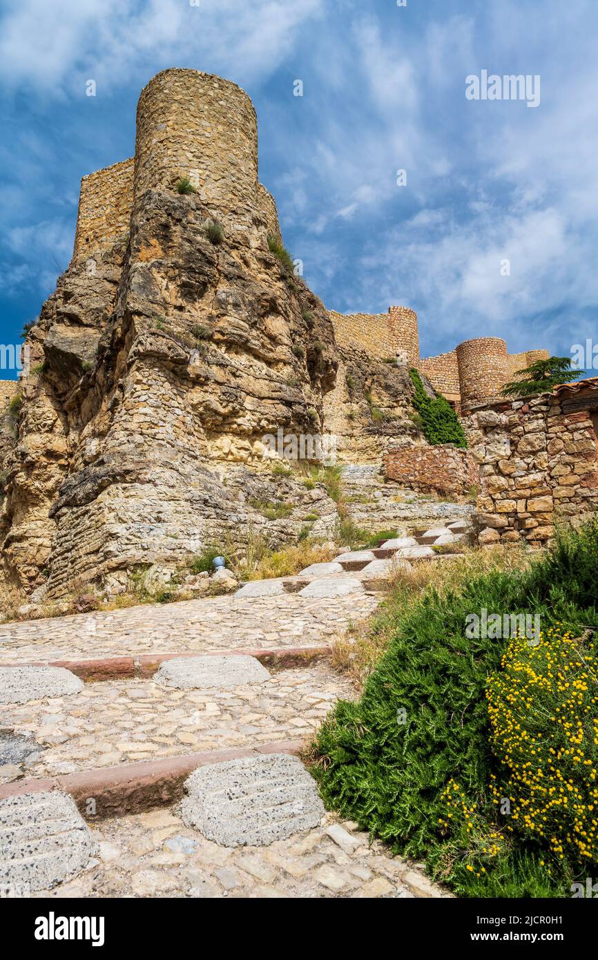 Antiguo castillo árabe, Albarracin, Aragón, España Foto de stock