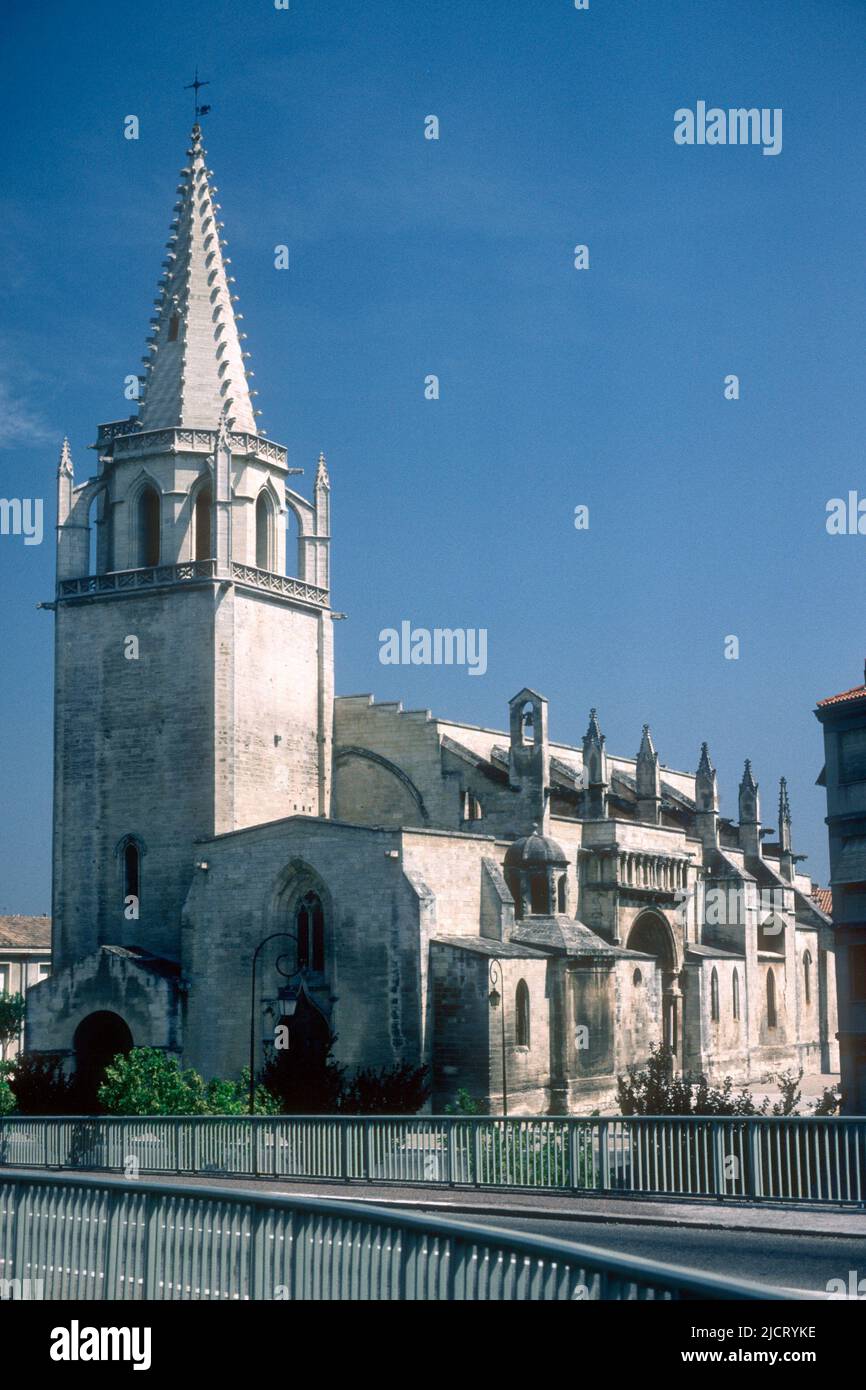 Iglesia de Santa Marta en 1980, Tarascon, Bouches-du-Rhône, Francia Foto de stock