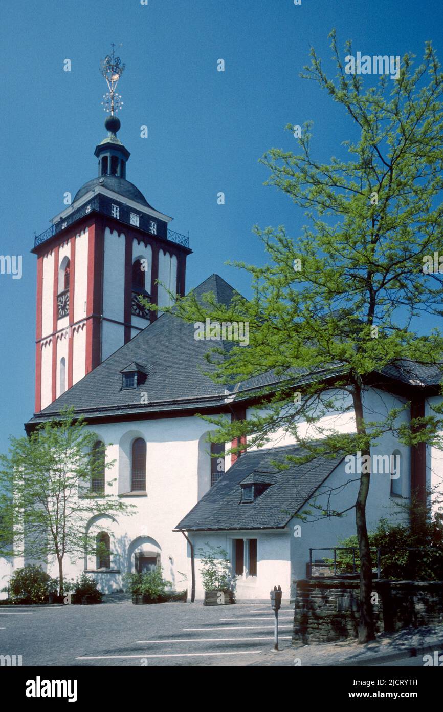 Iglesia de San Nicolás en 1982, Siegen, Renania del Norte-Westfalia, Alemania Foto de stock