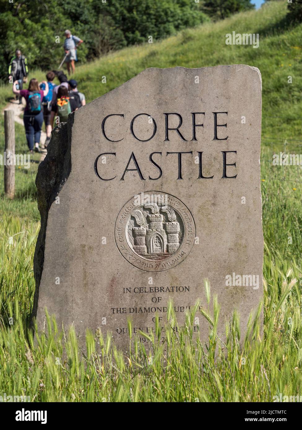Marcador de piedra para el castillo de Corfe, Dorset, Reino Unido. Foto de stock