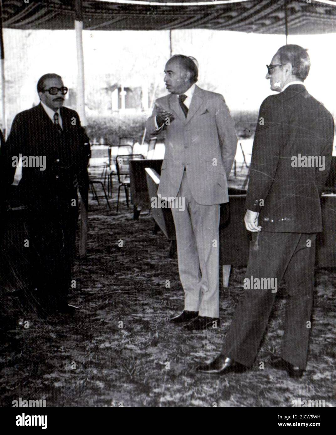 General Zia al Haq, PM Bhutto y el Shah de Irán, Pakistán Foto de stock