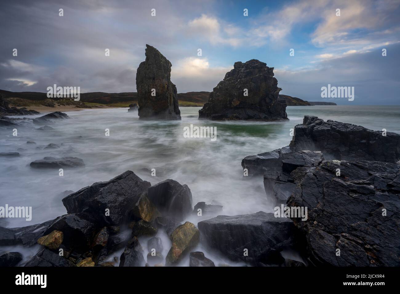 Marea alta con exposición larga en Garry Beach, Traigh Ghearadha, Tolsta, Isla de Lewis, Hébridas Exteriores, Escocia, Reino Unido, Europa Foto de stock