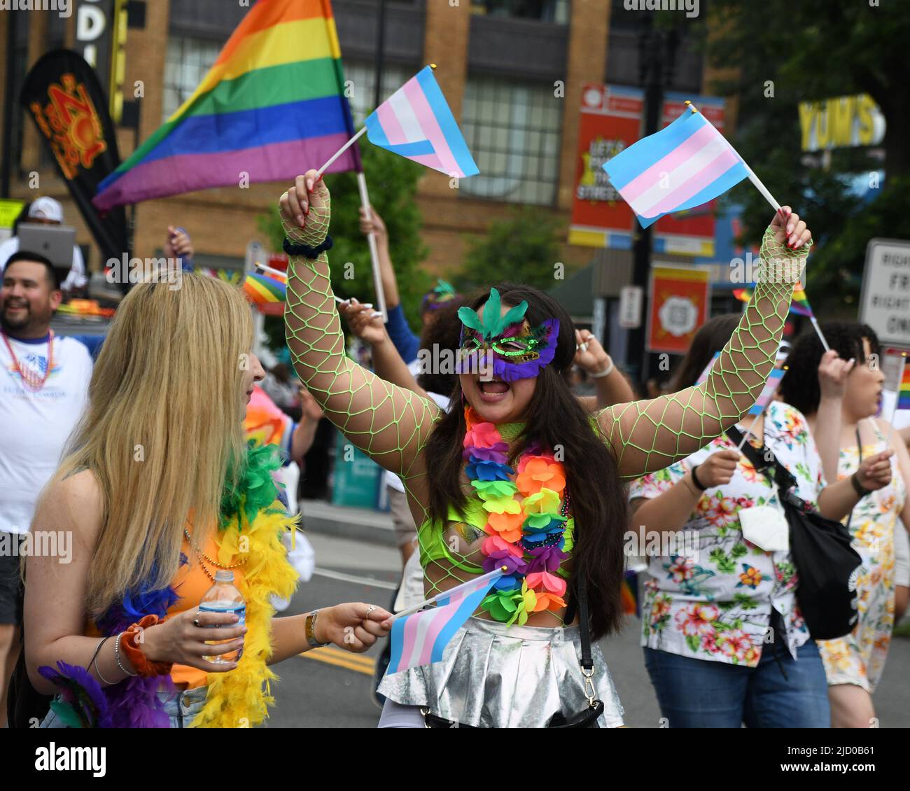El ViiV Healthcare Pride Parade 2022 tiene lugar en Washington, EE.UU. Abbie Clendaniel/Pathos Foto de stock