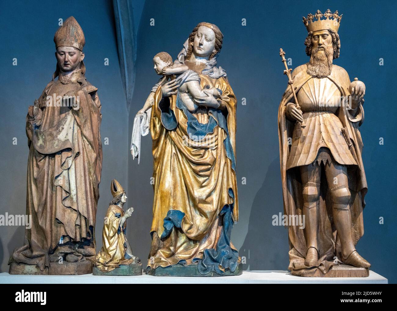 Esculturas del altar mayor de la catedral de Freising, Jakob Kaschauer, Viena 1443, Museo Nacional Bávaro, Munich, Alemania Foto de stock