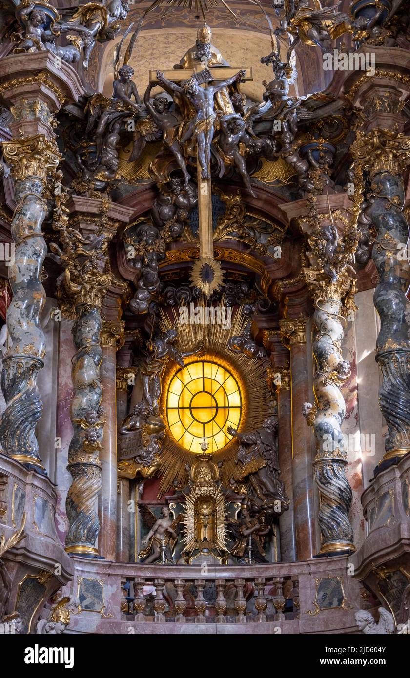 Iglesia de St Johann Nepomuk o Asamkirche, Munich, Alemania Foto de stock