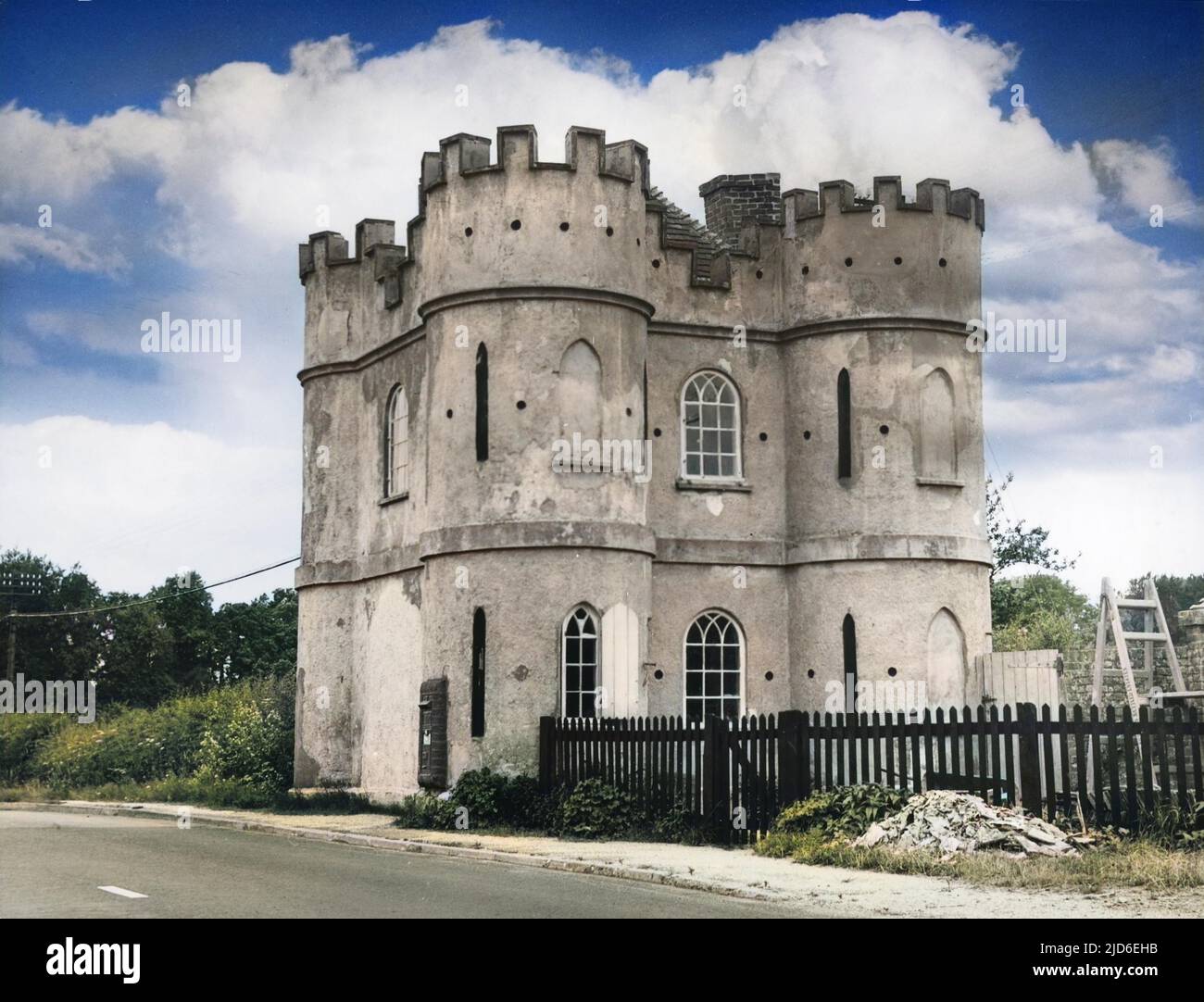 Este impresionante edificio, conocido como 'Halfway House', es un