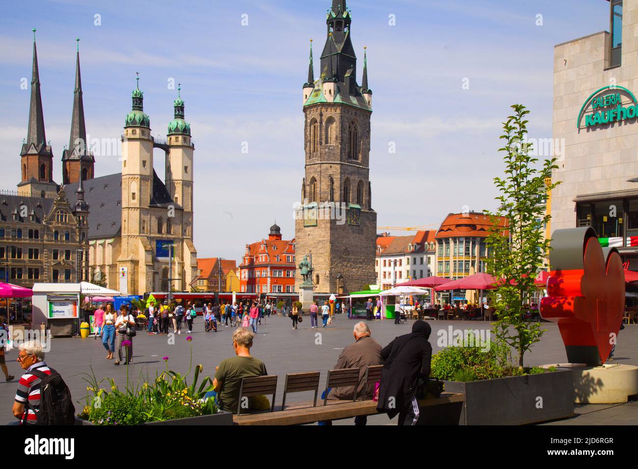 Alemania, Sajonia-Anhalt, Halle, Marktplatz, Iglesia del Mercado, Torre Roja, Foto de stock