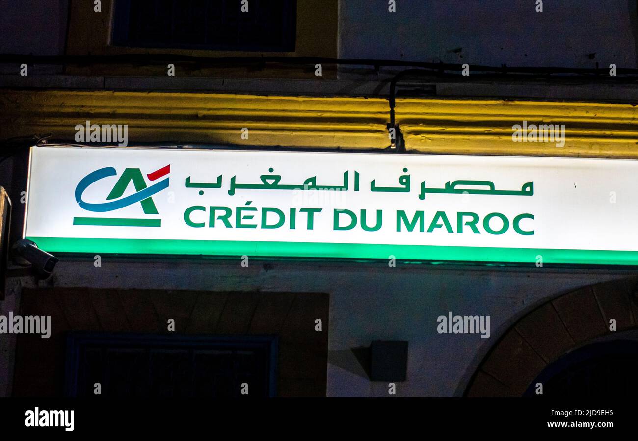 Sucursal de Credit du maroc Bank, firmar. Marrakech, Marruecos Foto de stock