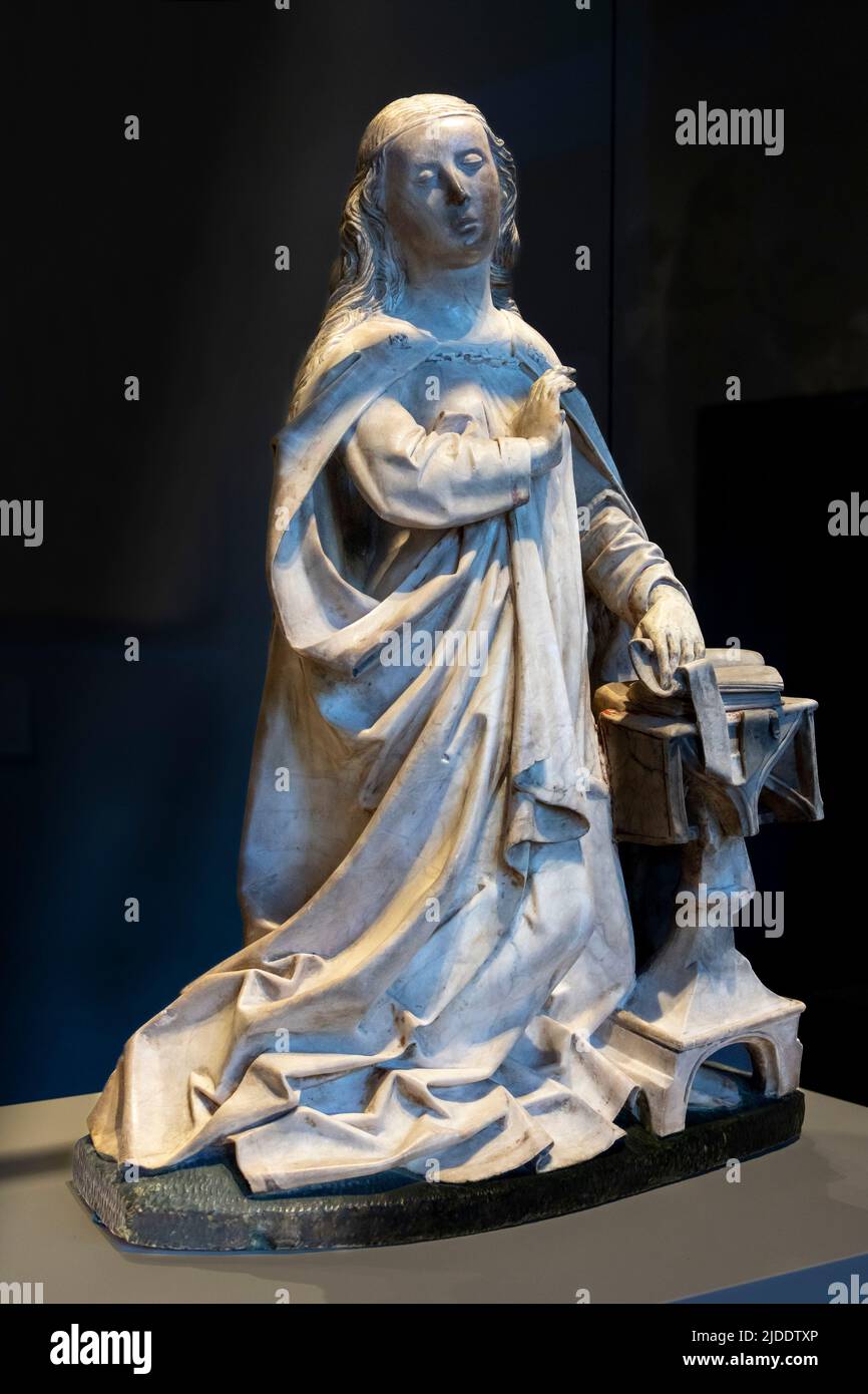 El Anunciado de la Virgen María, c. 1484, Bayerisches Nationalmuseum, Munich, Alemania Foto de stock