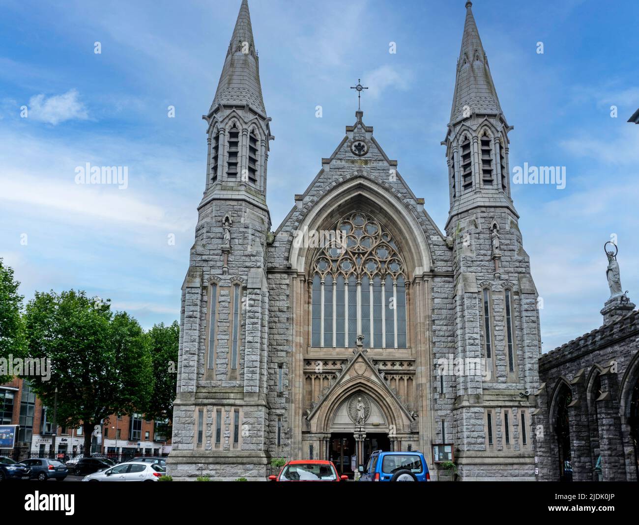 La Iglesia Católica Romana, María Inmaculada, en Tyrconnell Road, Inchicore, Dublín, Irlanda. Inaugurado en 1878. Dirigido por los Padres Oblatos. Foto de stock