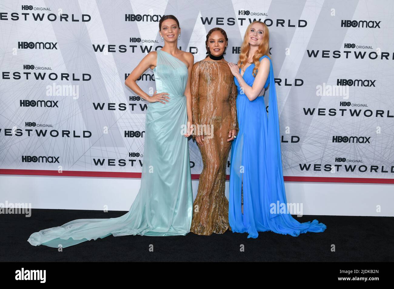 Angela Sarafyan, Tessa Thompson y Evan Rachel Wood Foto de stock