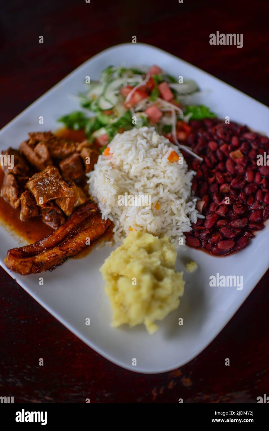 Plato tradicional de Costa Rica Fotografía de stock Alamy