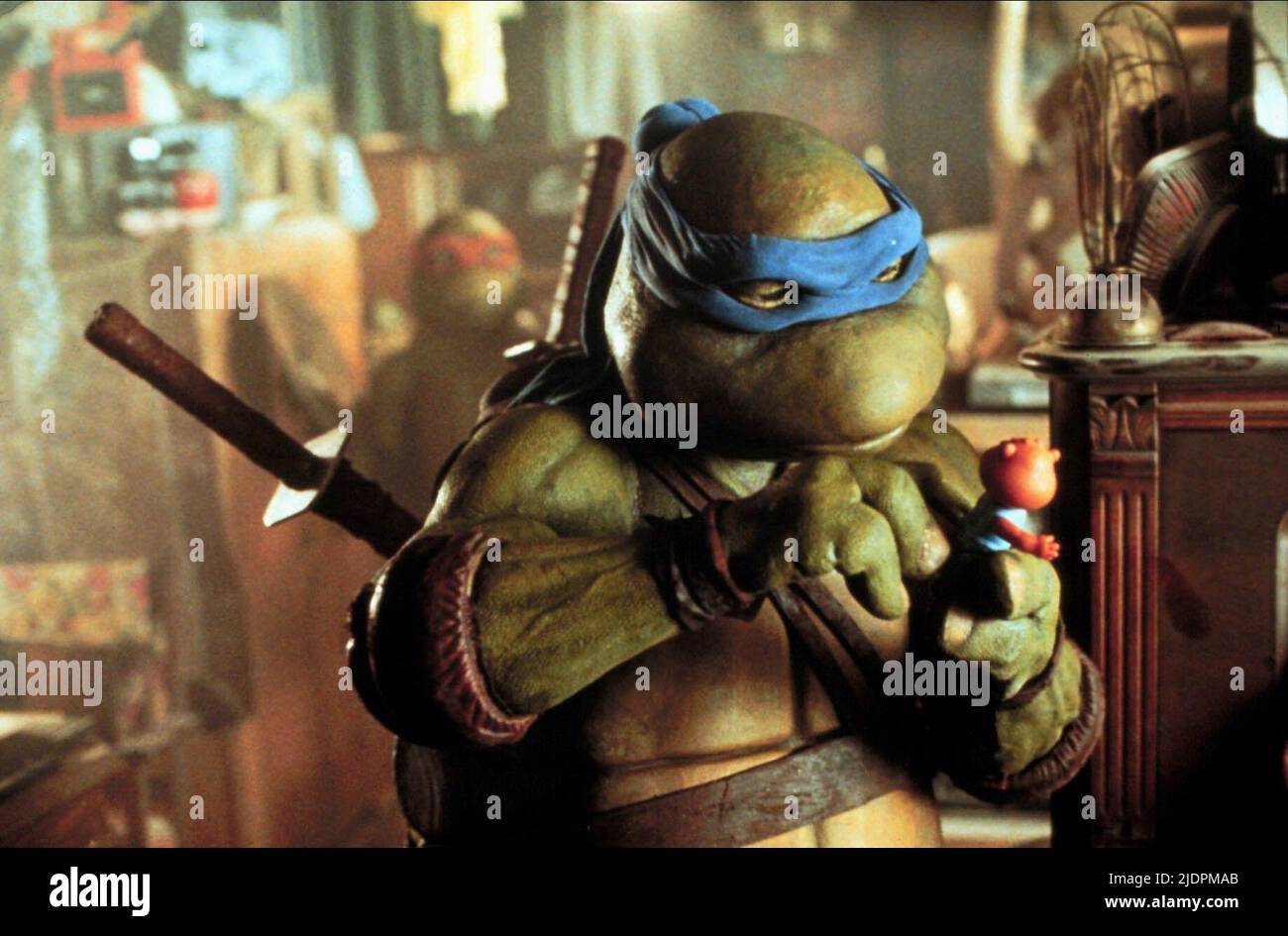 Teenage mutant ninja turtles leonardo fotografías e imágenes de alta  resolución - Alamy