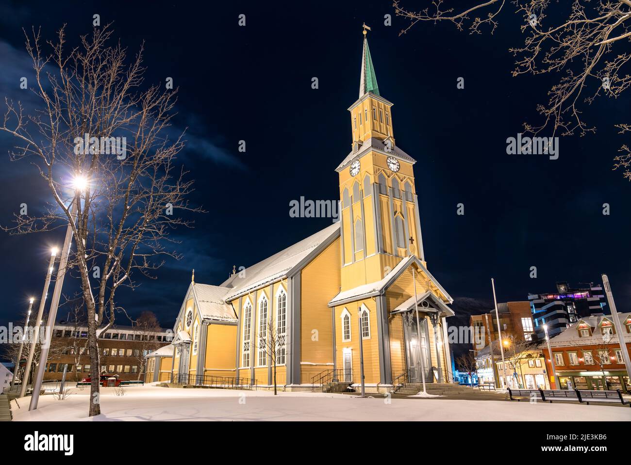 Catedral de Tromso en Noruega en invierno Foto de stock