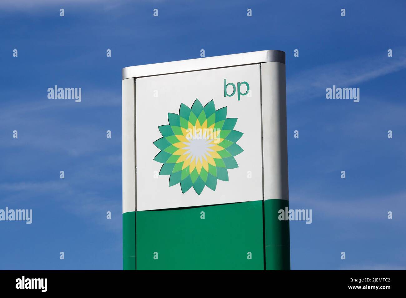 Macon, Francia - 15 de marzo de 2020: BP también llama British Petroleum, es una de las seis compañías de petróleo y gas más grandes del mundo Foto de stock