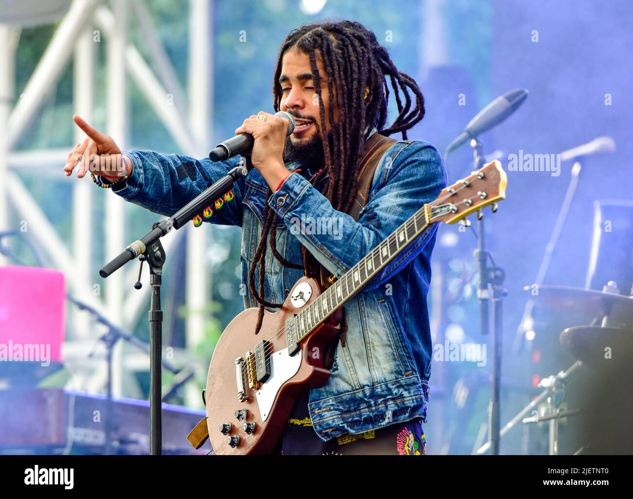 Napa Valley, California, 27 de mayo de 2022 - Skip Marley en el escenario en el 2022 Festival BottleRock en Napa California, crédito: Ken Howard/Alamy Live News Foto de stock