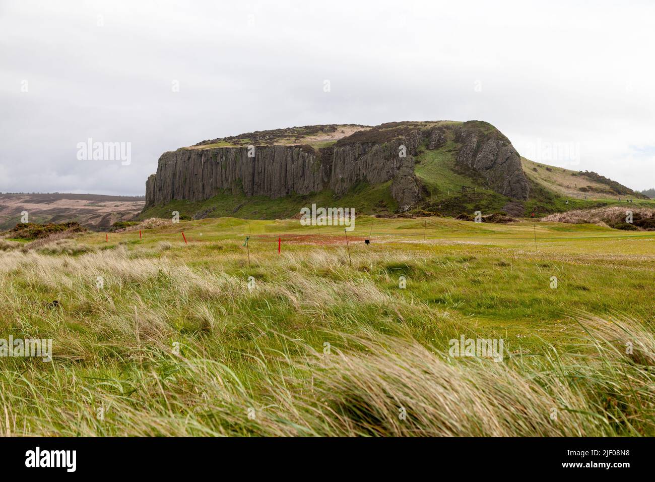 Doon Hill en Drumadoon Point cerca de Blackwaterfoot, Isla de Arran, Escocia. Foto de stock
