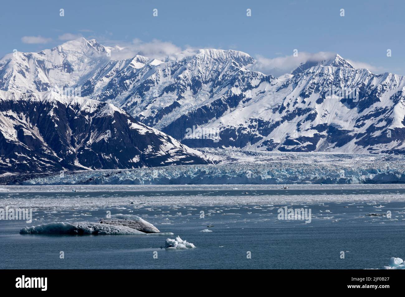Glaciar Hubbard Bahía Desencantamiento Alaska USA Foto de stock