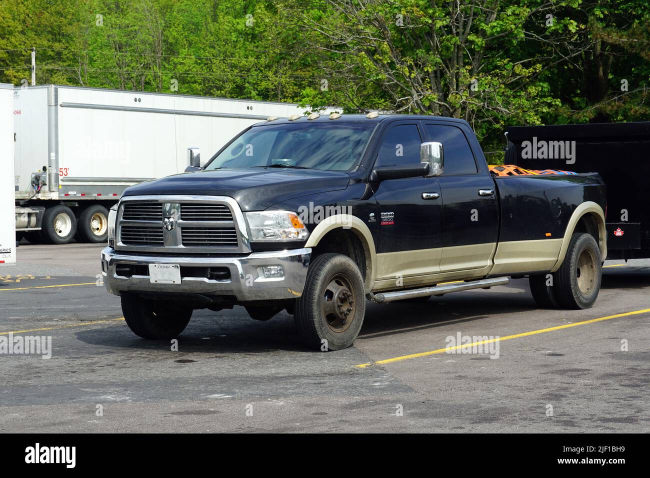 Dodge Ram 3500 Heavy Duty car, Canadá, Norteamérica Fotografía de stock -  Alamy