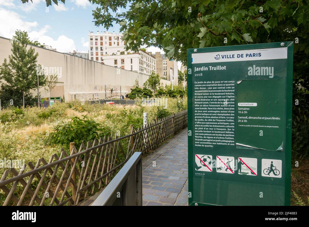 Jardines urbanos de flores silvestres fotografías e imágenes de alta resolución Alamy