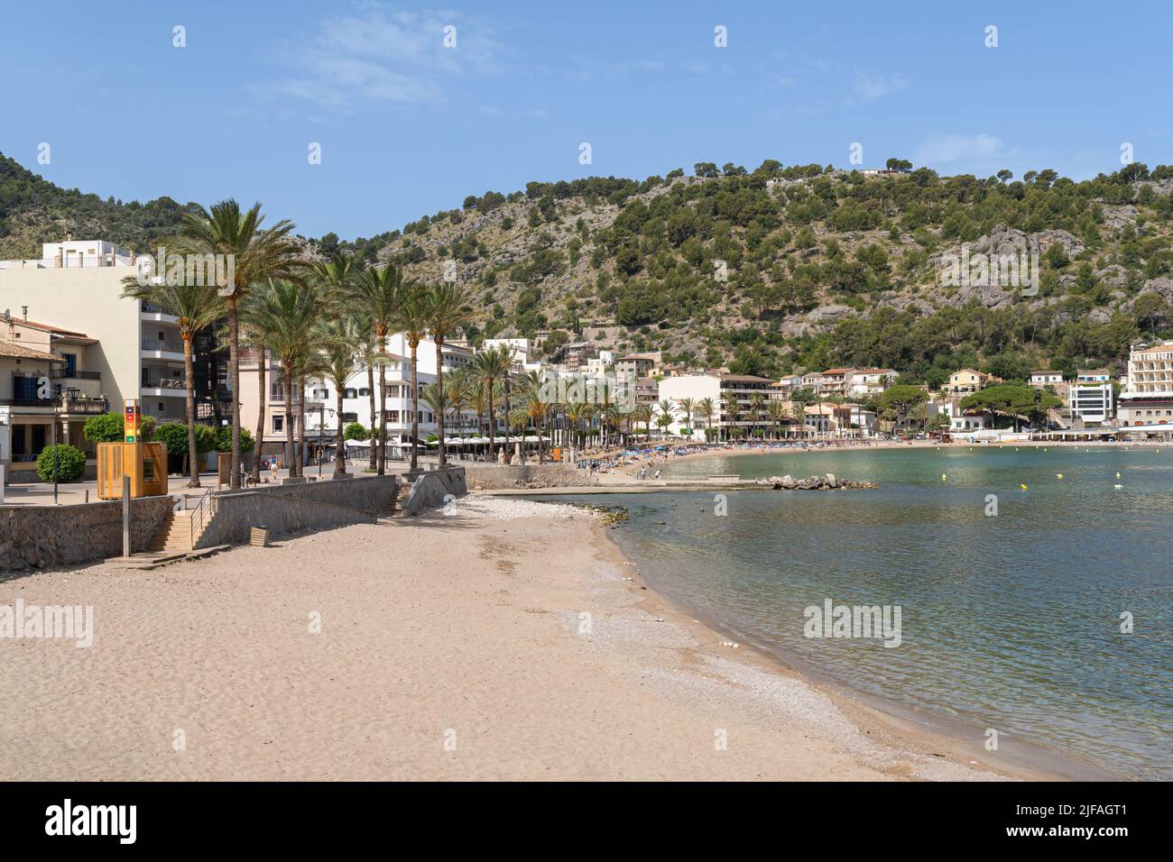 Puerto de Sóller en la isla de Mallorca Foto de stock