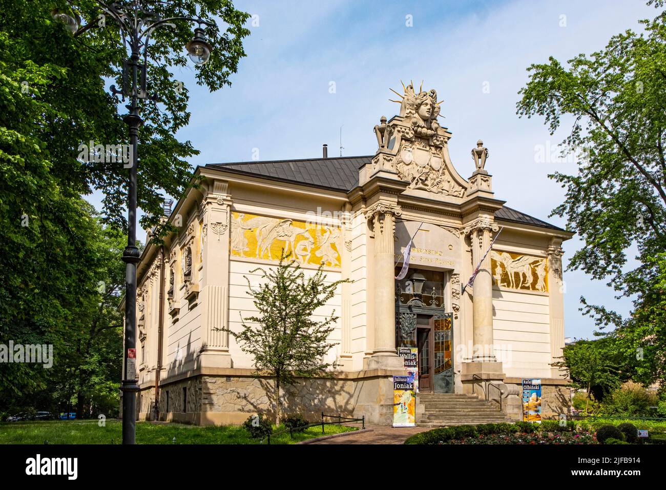Polonia, Pequeña Polonia, Cracovia, casco antiguo (Stare Mastro), declarado Patrimonio de la Humanidad por la UNESCO, Palacio de Bellas Artes Foto de stock