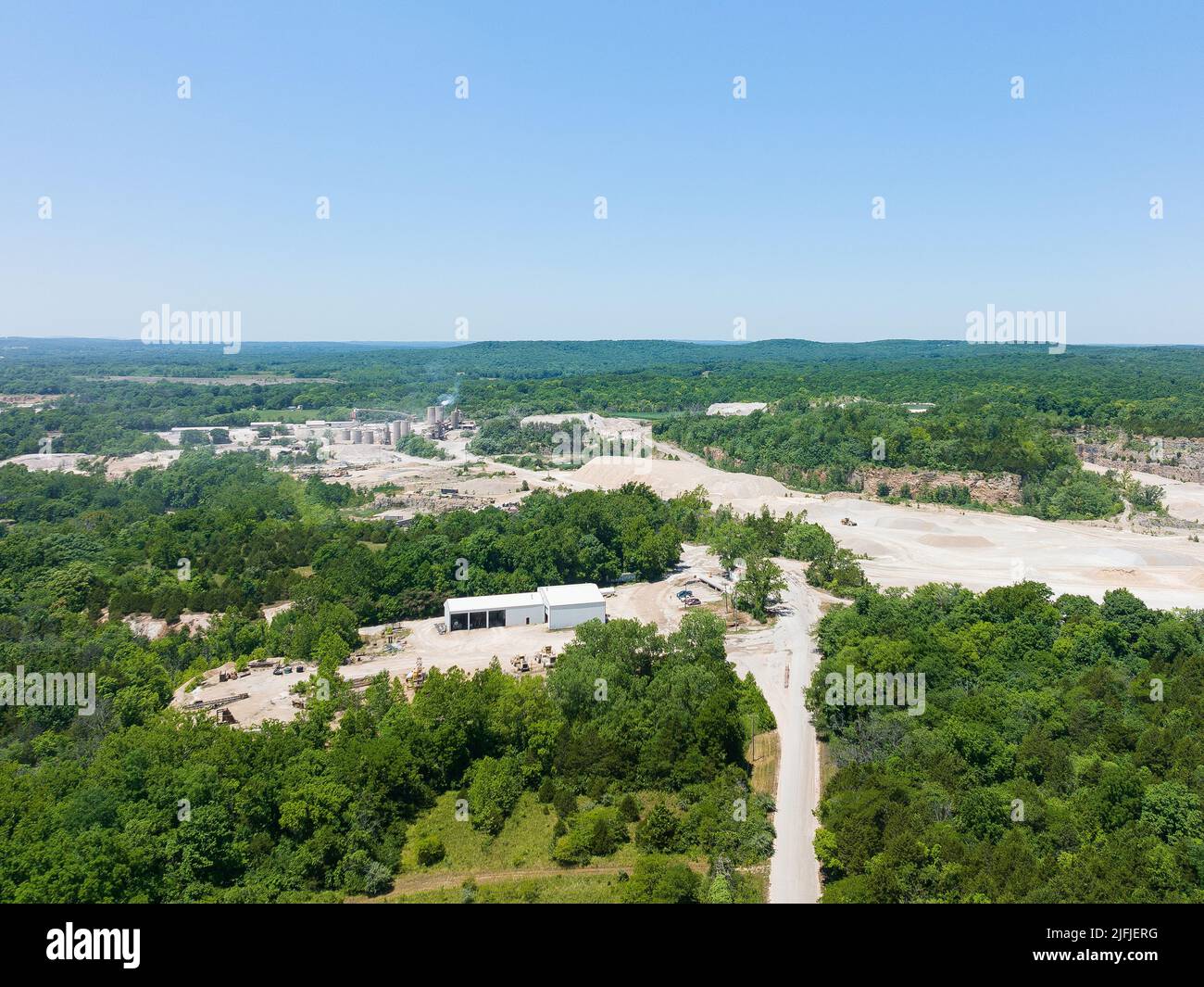 Vista aérea de las minas en las colinas del parque Foto de stock