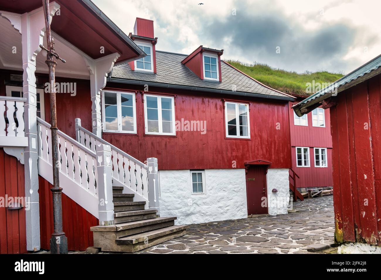 Tinganaes parte antigua de Torshavn en las Islas Feroe Foto de stock