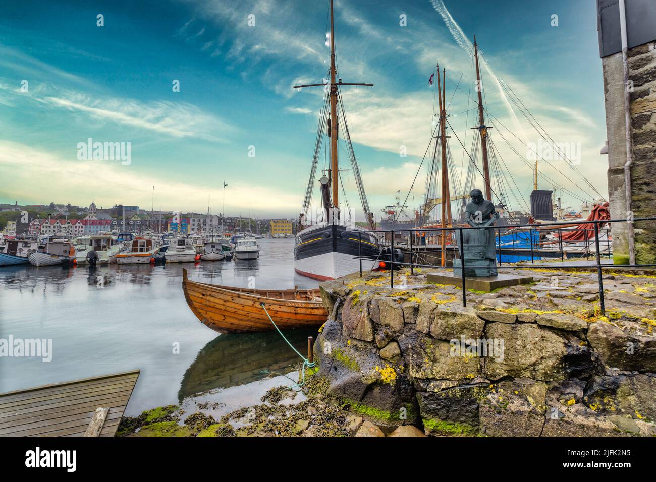 Torshavn antiguo puerto en las Islas Feroe Foto de stock
