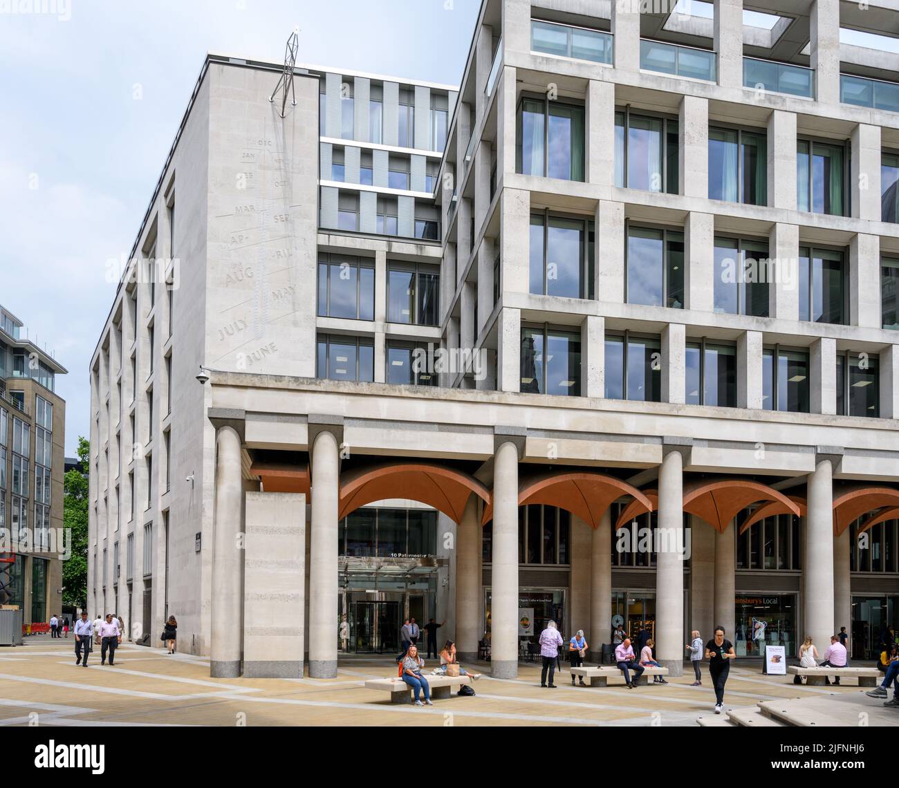 El edificio de la Bolsa de Londres, Paternoster Square, City of London, Londres, Inglaterra, REINO UNIDO Foto de stock