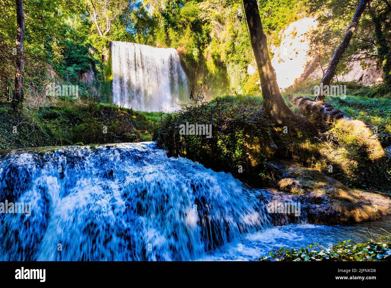 Baño de Diana cascada. Parque Natural del Monasterio de Piedra, de Nuevalos, provincia de Zaragoza, Aragón, España Fotografía de stock - Alamy