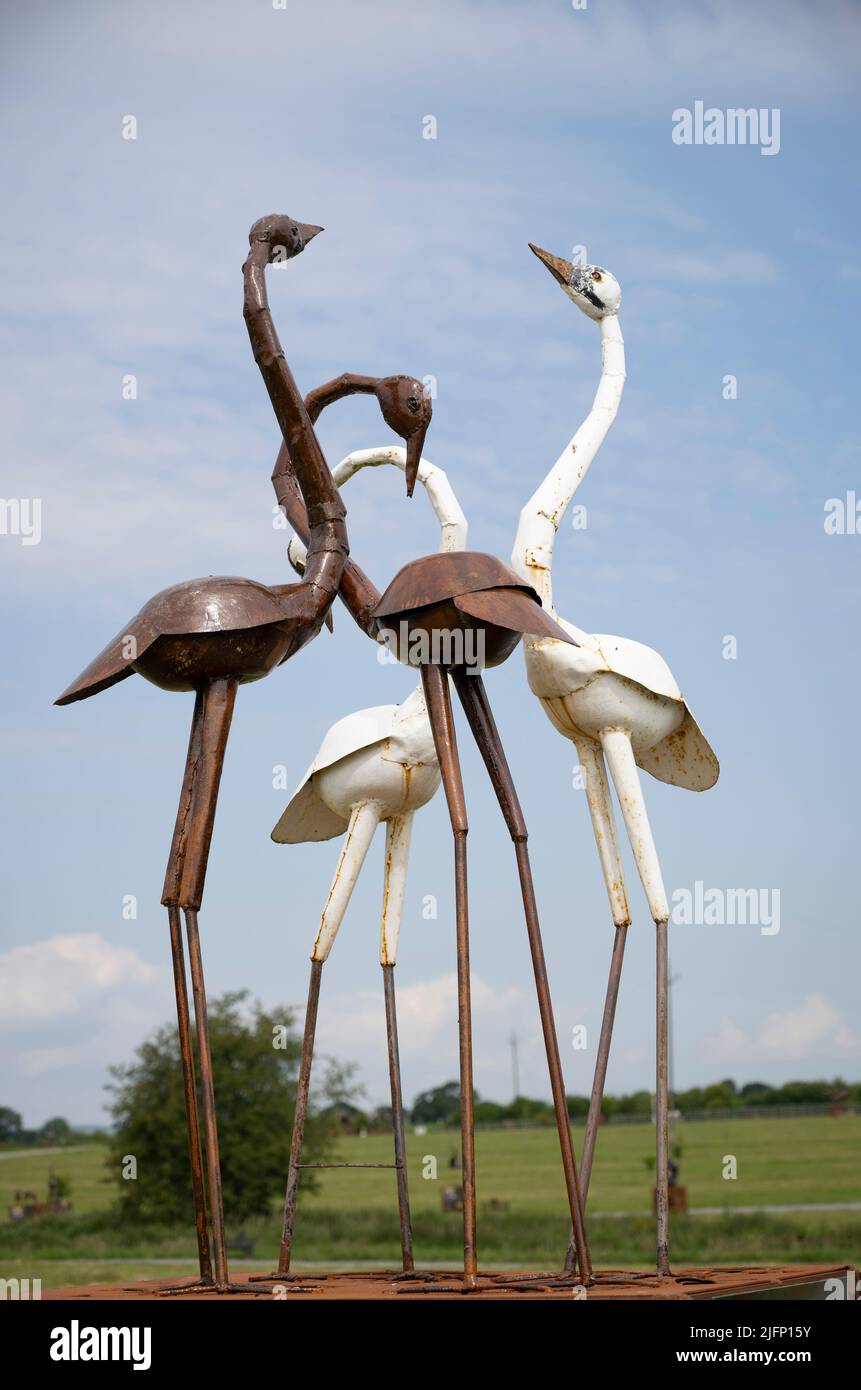 Exposición de Aves/Escultura del Centro Británico de Hierro Foto de stock