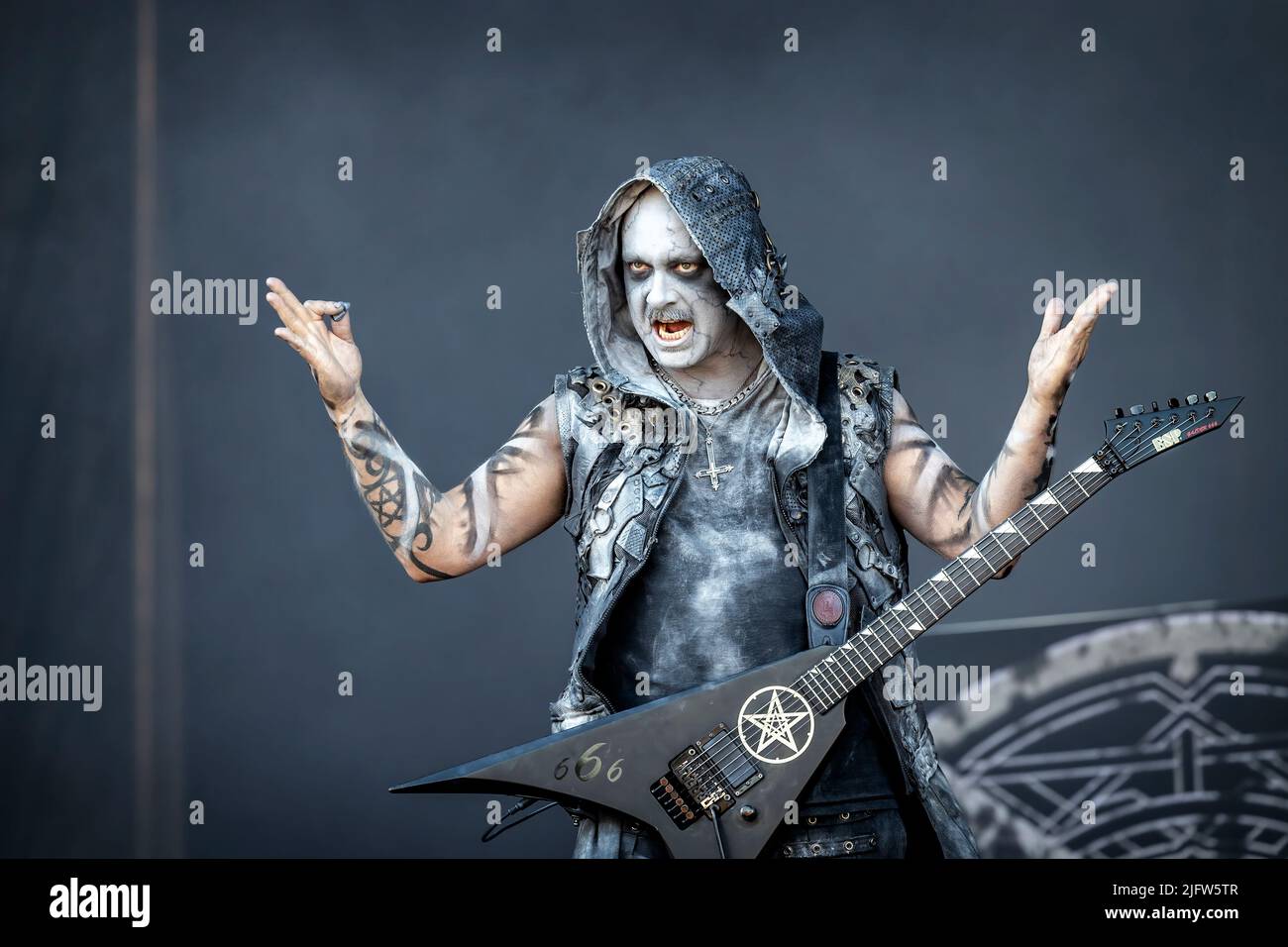 Dimmu Borgir es una banda - El Bendito Rock y Metal