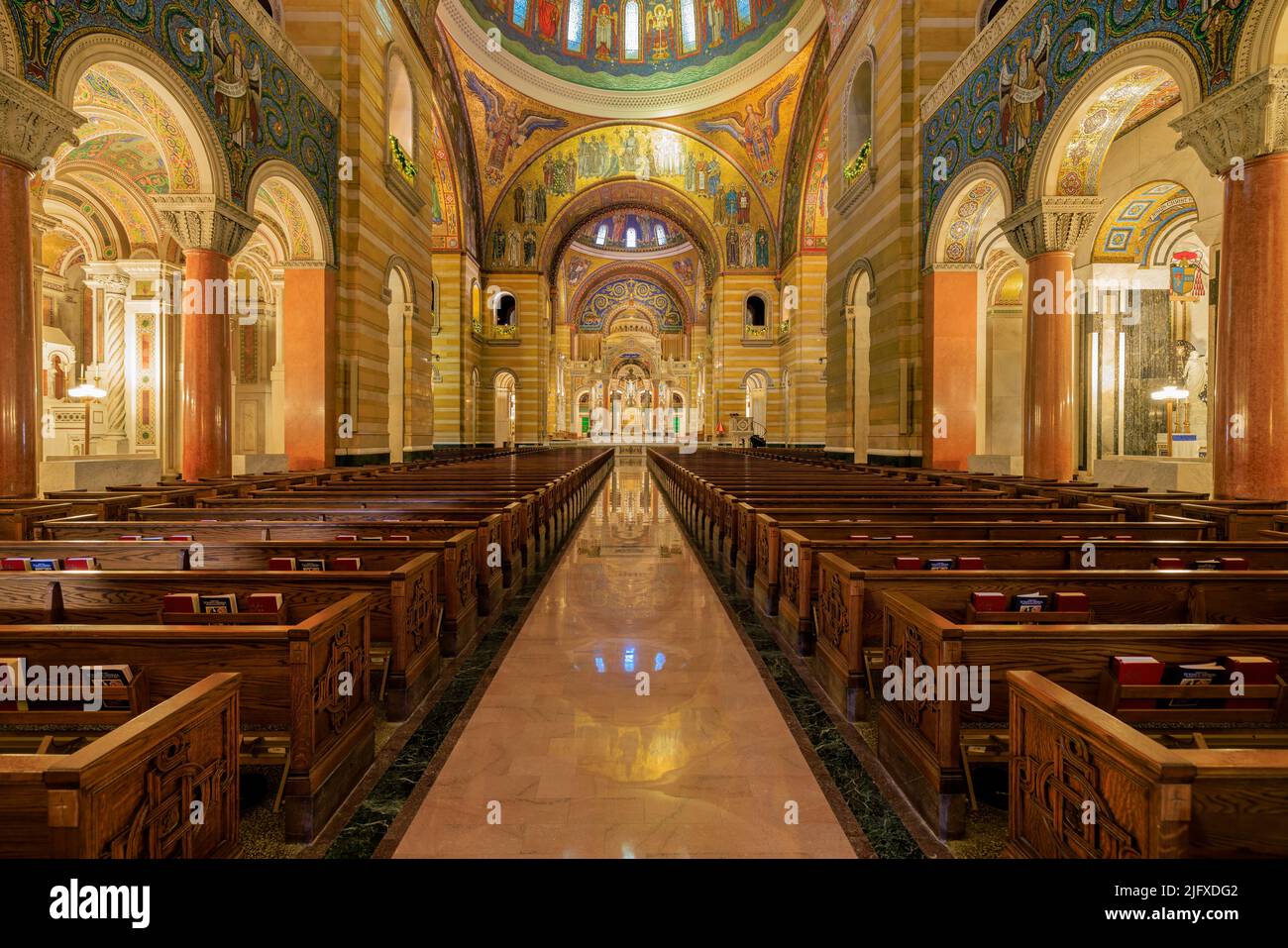 65095-03601 Interior de la Catedral Basílica de San Luis, San Luis MO Foto de stock