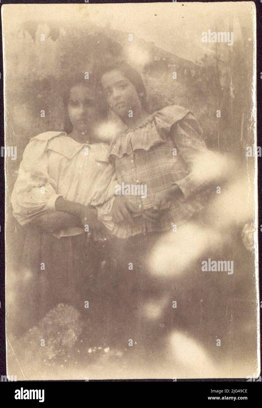 Vestido maria clara fotografías e imágenes de alta resolución - Alamy
