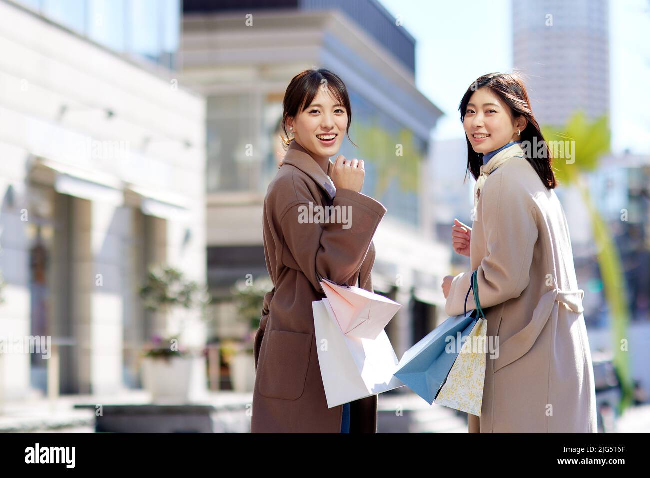 Mujeres japonesas de compras Foto de stock