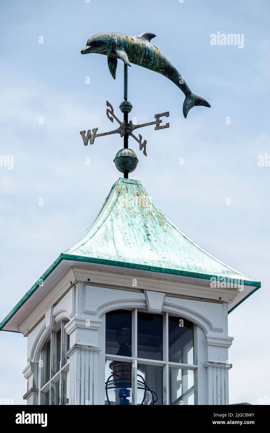 Punta Gorda Florida,cupola de castaña de delfín weathervane Foto de stock