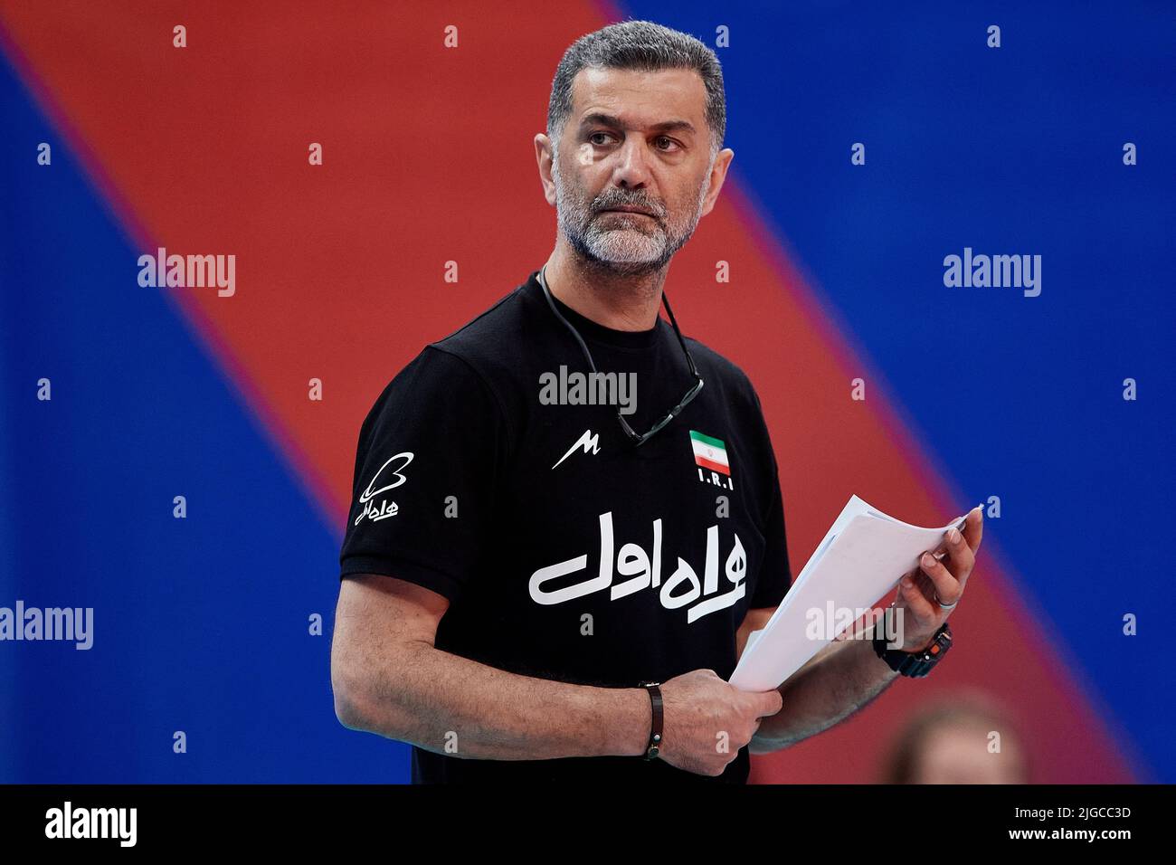 Gdansk, Polonia. 09th de julio de 2022. Behrouz Ataei Nouri, entrenador principal de Irán durante el partido masculino de la Liga de Naciones de Voleibol FIVB 2022 entre Irán y Serbia en Gdansk, Polonia, 09 de julio de 2022. Crédito: PAP/Alamy Live News Foto de stock