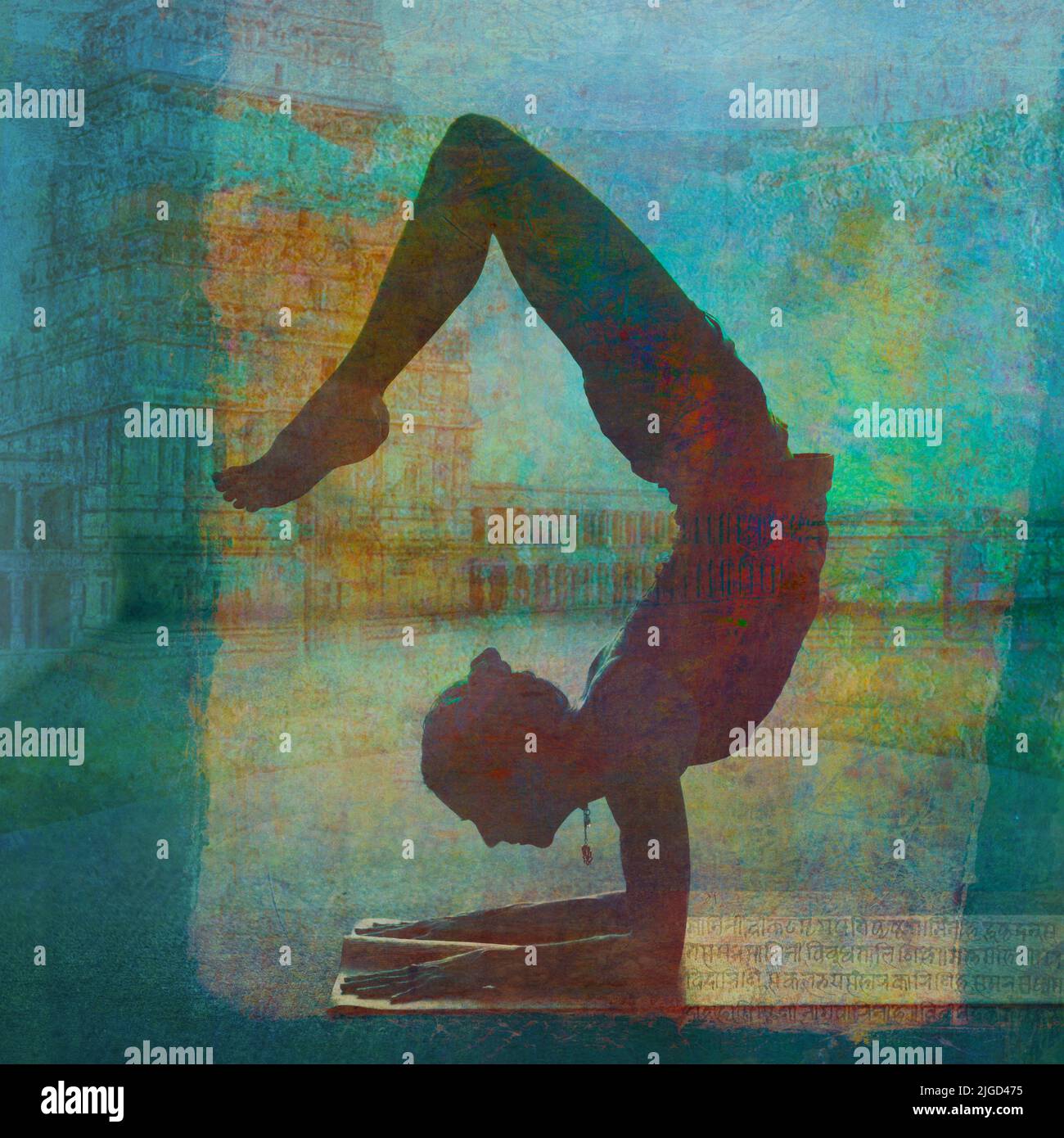 Escorpión pose de yoga. ::: 'Lo que me llevó a la práctica de asana fue una sensación intuitiva de que estos movimientos no eran sólo ìstretchingî; ellos s Foto de stock