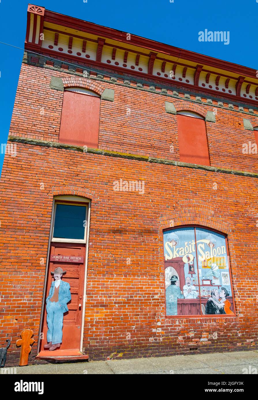 Washington, Anacortes, centro de la ciudad, edificio A. Olson construido en 1902, sitio histórico Skagit Saloon Foto de stock